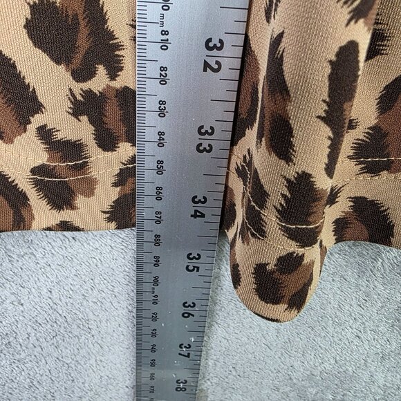 Womens Express Brown Animal Print Dress Button Up Long Sleeve Size 1/2 - Picture 8 of 9